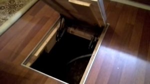 Luke Люк в подполье на петлях от капота Волги