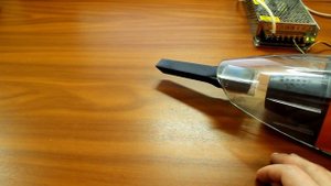 Автомобильный пылесос 12V. Маленький, да Удаленький)