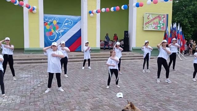 Танцевальный коллектив Юность, РДК им. С.М. Кирова. Амвросиевка смотреть онлайн