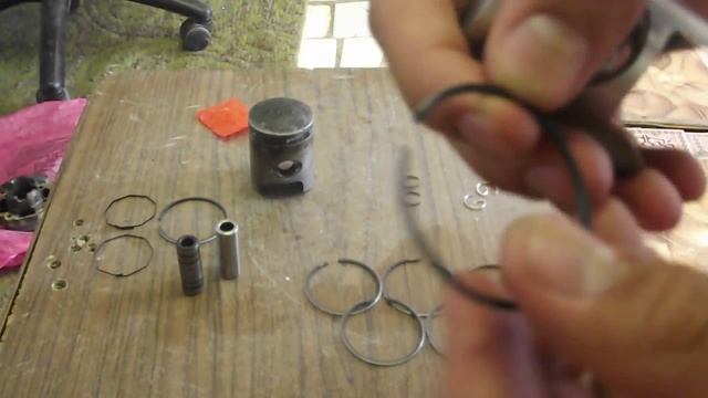 одеваем кольца на поршень смотреть онлайн