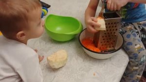 Салат из корня сельдерея и моркови