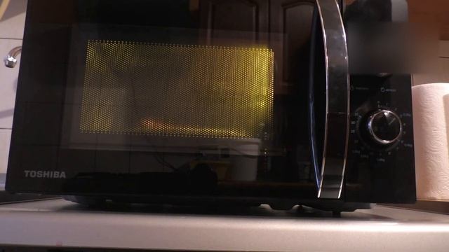 Kuchenka mikrofalowa Toshiba MWP-MM20P смотреть онлайн