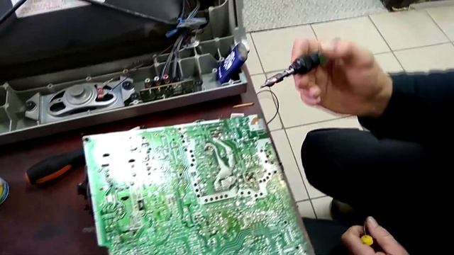 Газовый паяльник... смотреть онлайн