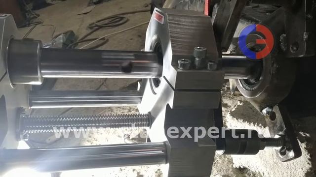 Мобильный расточной станок "ПИОНЕР-2" расточка  глухого отверстия моста трактора