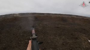 Кадры боевой подготовки российских мотострелков перед отправкой на передовую.