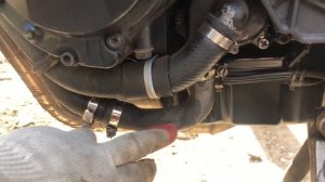 Suzuki Bandit 400 замена патрубка или его ремонт Система охлаждение