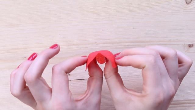 DIY | Цветы из гофрированной бумаги своими руками смотреть онлайн