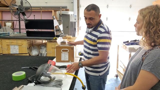 How to Create a Lighted Smart Mirror | Sandblasting Demonstration смотреть онлайн