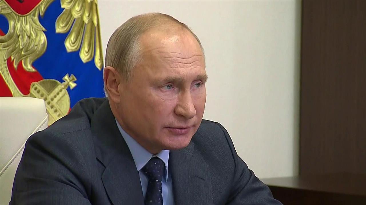 Президент провел совещание по вопросам финансирования и развития ракетно-космической отрасли
