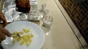 Домашняя буженина в луковой шелухе с чесноком. Приготовьте это дома, все очень просто!!!