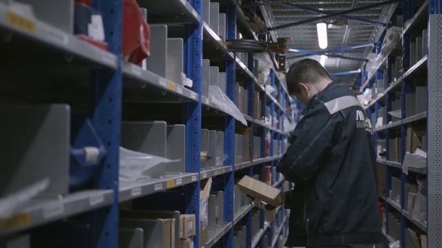 Хватит считать вручную! Автоматизация приёмки, размещения и маркировки на складе автозапчастей