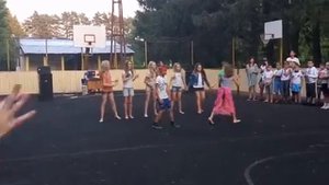 Танец бабки ежки