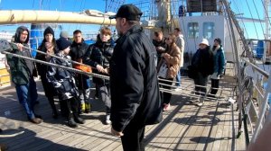 Экскурсия на учебный парусный фрегат 'Надежда'