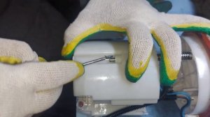 Замена топливного фильтра в баке на мазда 6 GJ.