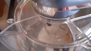 Планетарный миксер Oberhof breth c-34 сбивает при помоши лопатки