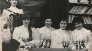 "я когда-то была молодая..." / исп. ансамбль Забава