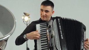Eskender Mustafaev - Sari suv haytarma