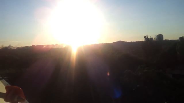 Донецк СЕГОДНЯ! Артобстрел Третевосточного района жд Киевски смотреть онлайн