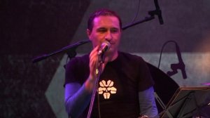 КРАСНЫЕ ЗВЕЗДЫ - Очередь