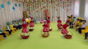 Алтын күз! Ортаңғы топ 2-3 жасар балалар биі