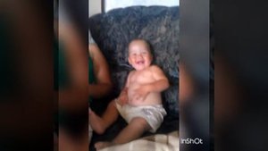 Чем развлечь ребенка в 9 месяцев?