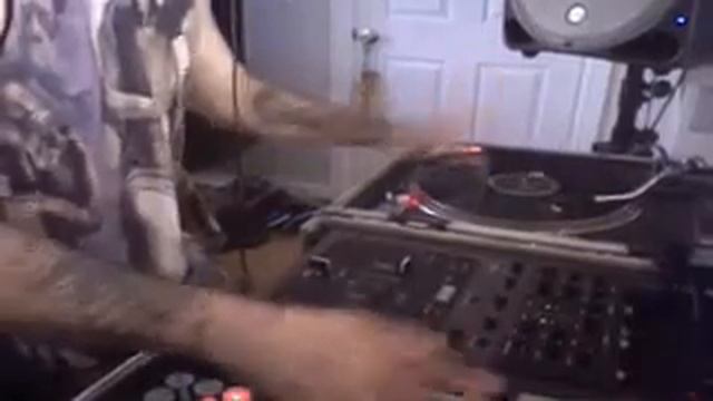 Savage Night Radio Hosted by DJ Daze  09/01/13