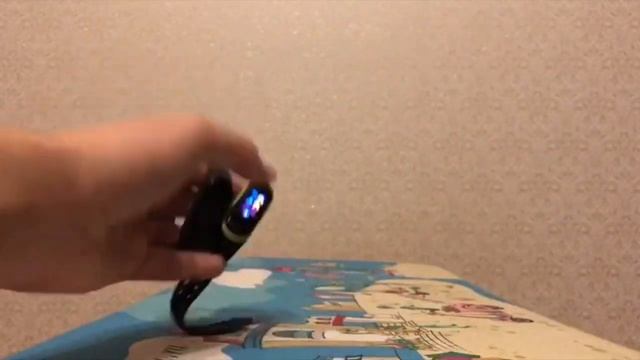 Mi Band 5 VS Mi Band 4 стоит ли переплачивать? Какой взять в 2021? смотреть онлайн