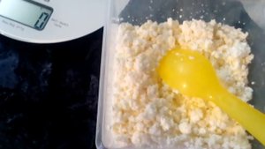 Домашний творог из закваски. Сметана из сливок.