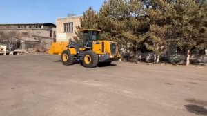 Фронтальный погрузчик XCMG ZL50FV