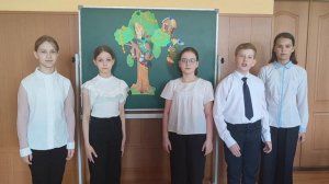 У лукоморья дуб зеленый