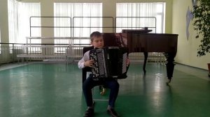 Ехал казак за Дунай на баяне