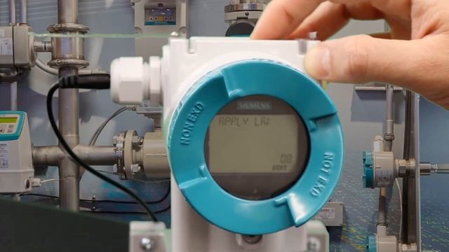 Setting the SIEMENS SITRANS P320/420 Pressure Transmitter for Level Measurement смотреть онлайн