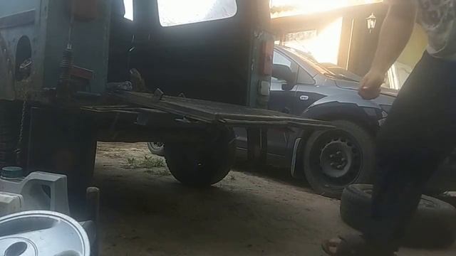 луаз с двигателем форд