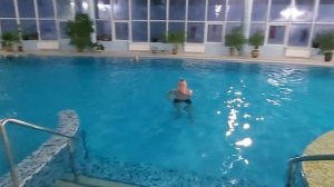 Санаторий "Спутник ".Бассейн. Отвечаю на вопросы.