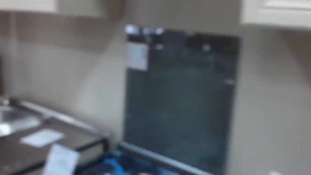 Купили стройматериалы Сделали курам выгул