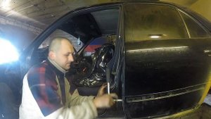 Снимаем двери с Мерседес W124,разбираем под востановление. Заказали пороги,работаем над кузовом Е20