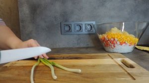 ОЧЕНЬ ПРОСТОЙ САЛАТ С АНАНАСОМ/ САЛАТ С АНАНАСОМ БЕЗ МЯСА