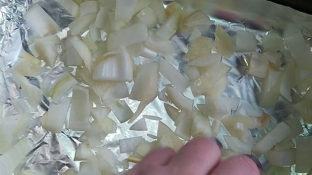 Запеченная рыба Окунь с лимоном, специями, луком. Дочка готовит. Быстро и вкусно