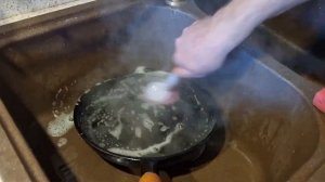 5. Как мыть чугунную сковородку