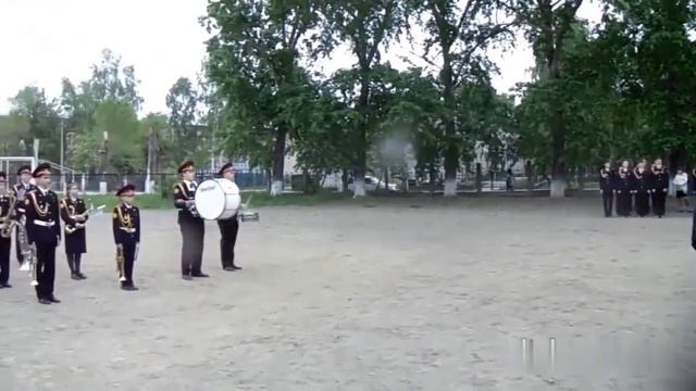 Кадетская школа г.Бийск. Прощание со Знаменем Последний звонок 22.05.2021г смотреть онлайн