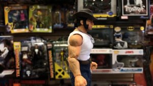 Обзор фигурки Логана-Росомахи — Mezco Marvel 1/12 Logan Figure Review