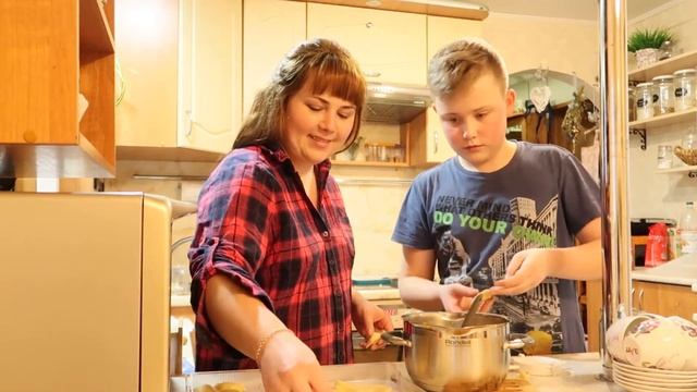 ВЛОГ |  ХРАНЕНИЕ ПОСТЕЛЬНОГО БЕЛЬЯ и ПОЛОТЕНЕЦ | ЛЕПИМ ВАРЕНИКИ | Мотивация на уборку