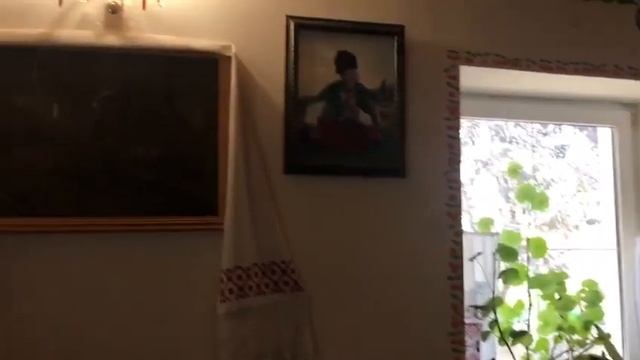 В музее (хата мазанка) Украинского подворья ?❤️ (г.Оренбург; 10.09.2022 г.) смотреть онлайн