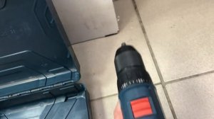 Шуруповёрт Bosch GSR 185-LI