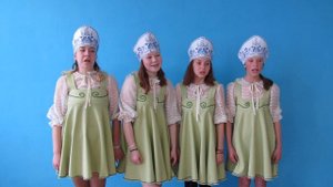 Школьный хор "Ассорти" песня "Было у матери 12 дочерей"