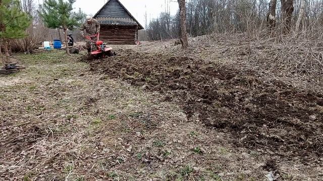 Обзор и работа в поле культиватора DDE 7 л.с. смотреть онлайн