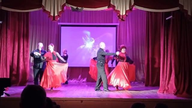 Испанский пасадобль