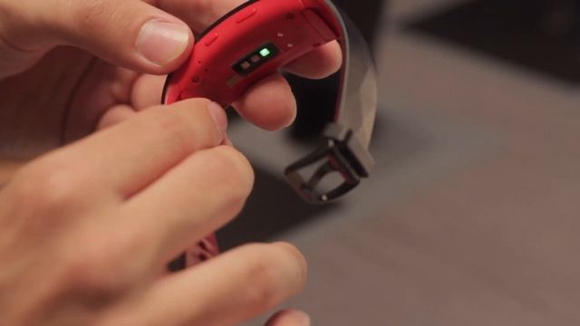 Samsung Gear Fit2 Pro - první pohled - IFA 2017 смотреть онлайн