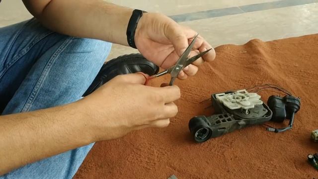 Side Mirror Retraction Repair | Toyota Land Cruiser Prado (with Subtitles) смотреть онлайн