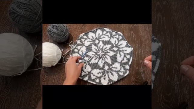 Круглый коврик крючком.